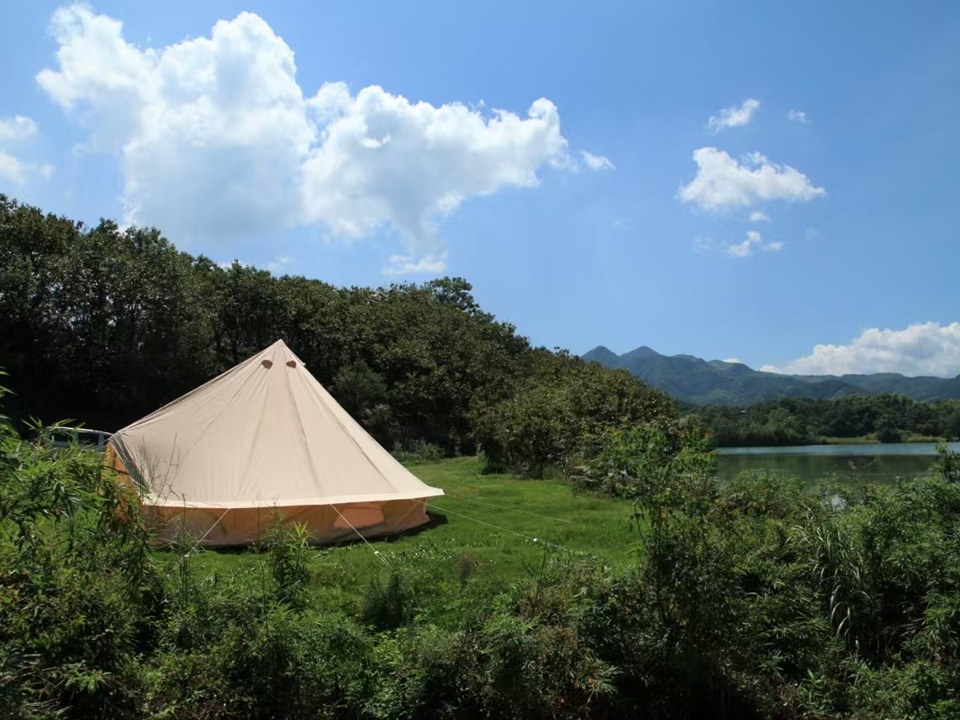 Bell tent installed for outdoor field testing and product evaluation by NastoCamp in 2023